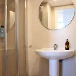 Deluxe &
