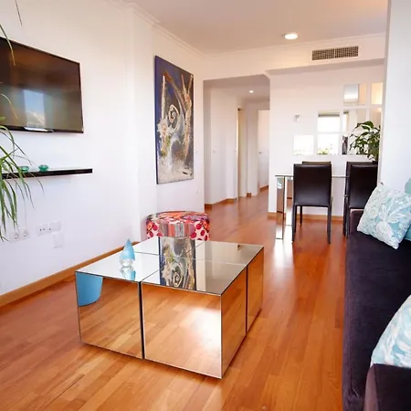 Deluxe & Apartment